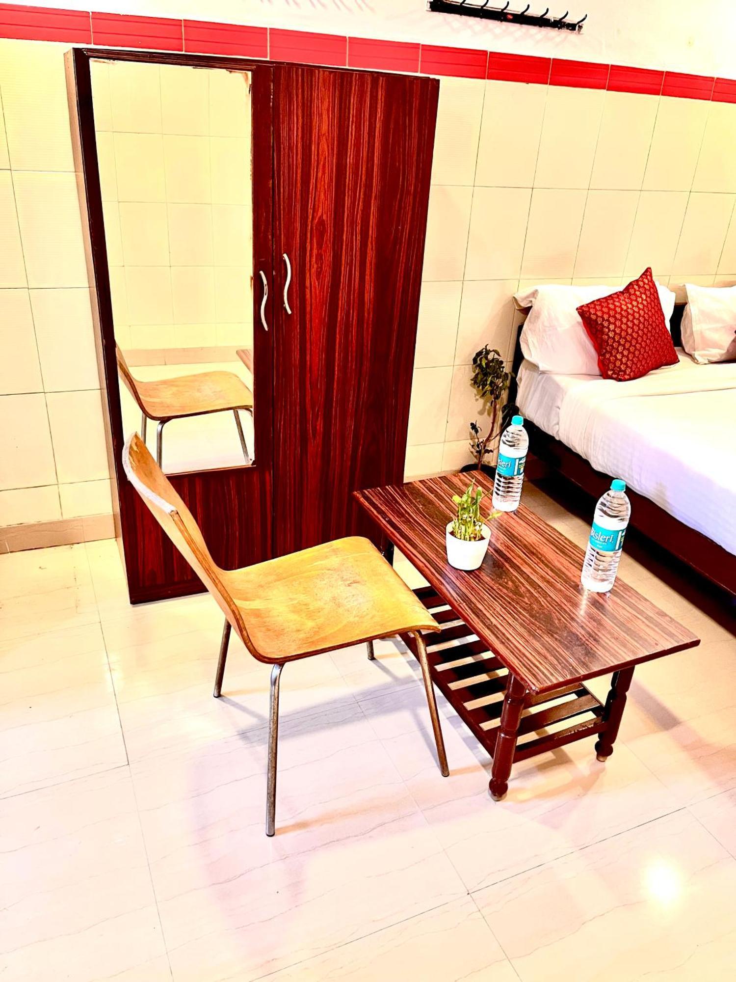 Hotel Sita Grand シャムシャバード エクステリア 写真